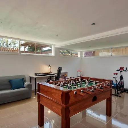 Villa Paraiso 6 *